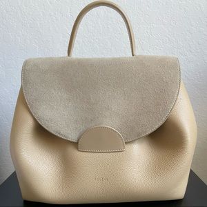 listing-status-banner